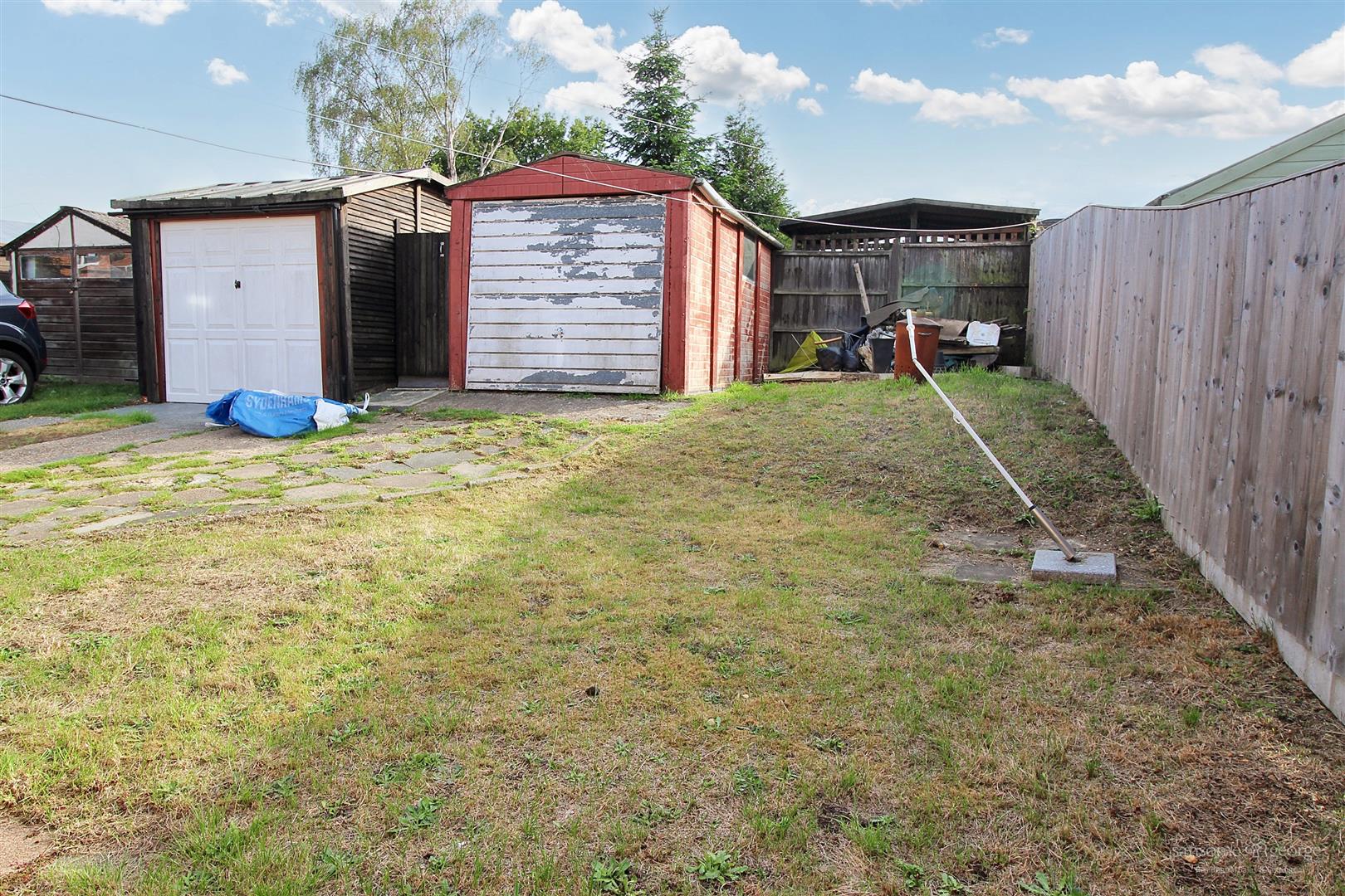 Taff Way, Tilehurst, Reading